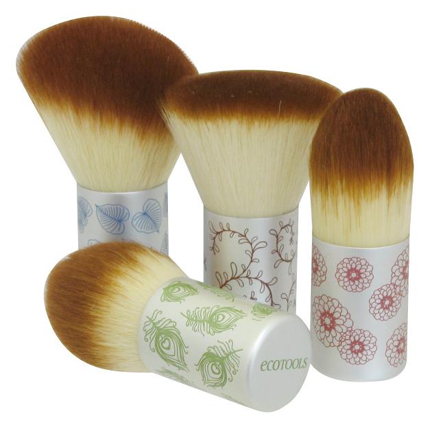 Ecotools-Limited-Edition-Kabuki-Set